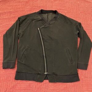 Lululemon women’s size 10 wrap style zip up sweater jacket